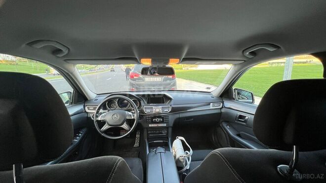 Mercedes E 220 2013, 285,000 km - 2.2 л - Bakı