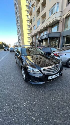 Mercedes E 220 2013, 285,000 km - 2.2 л - Bakı