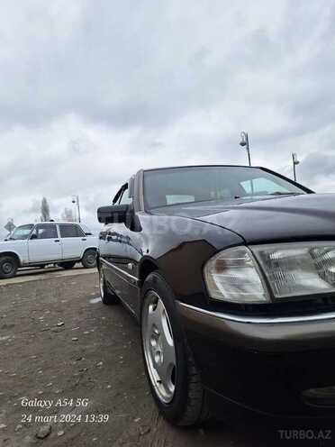 Mercedes C 180 1998, 370,000 km - 1.8 l - Qəbələ