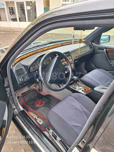 Mercedes C 180 1998, 370,000 km - 1.8 l - Qəbələ