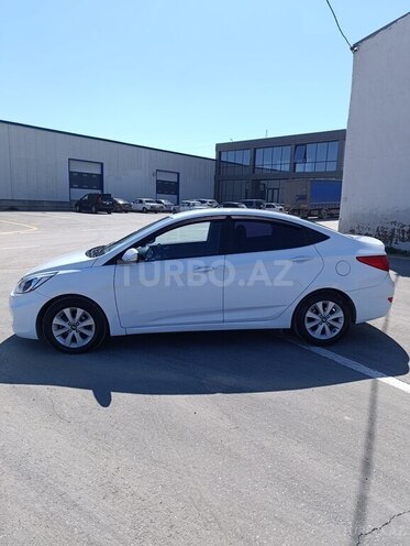 Hyundai Accent 2016, 113,000 km - 1.6 l - Bakı