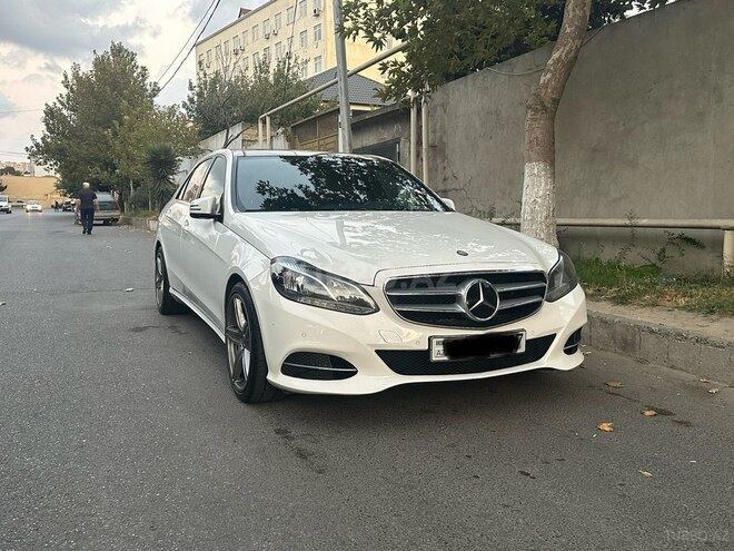 Mercedes E 220 2013, 26,890 km - 2.2 л - Bakı