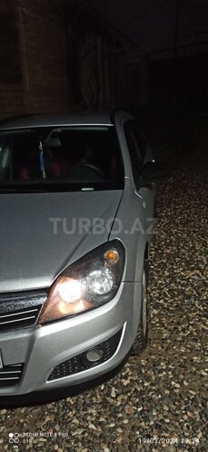 Opel Astra 2010, 180,000 km - 1.7 l - Sumqayıt