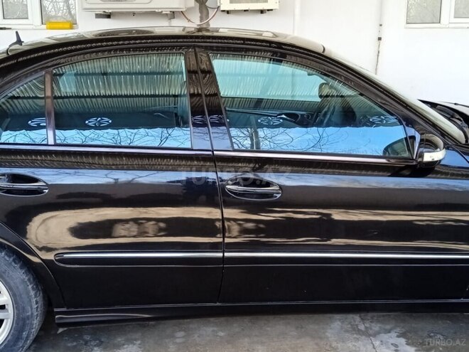 Mercedes E 350 2006, 184,000 km - 3.5 l - Sabirabad