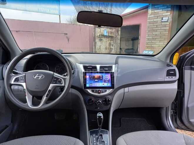 Hyundai Accent 2013, 243,011 km - 1.6 л - Lənkəran