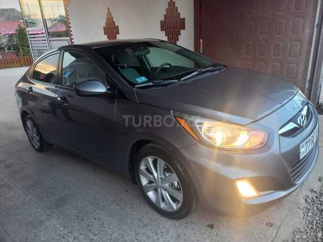 Hyundai Accent 2013, 243,011 km - 1.6 л - Lənkəran