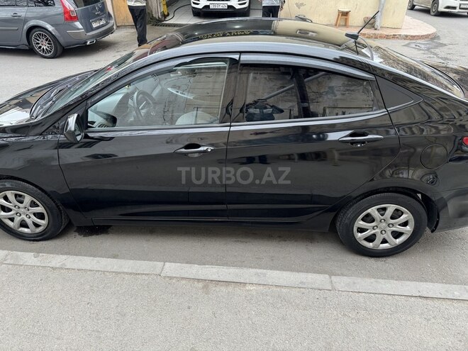 Hyundai Accent 2013, 232,400 km - 1.6 l - Bakı