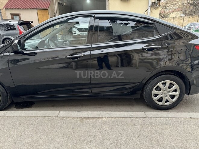 Hyundai Accent 2013, 232,400 km - 1.6 l - Bakı