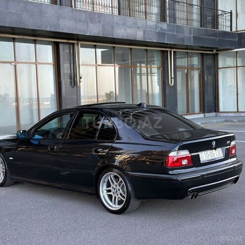 BMW 530 2001, 215,000 km - 2.5 л - Bakı