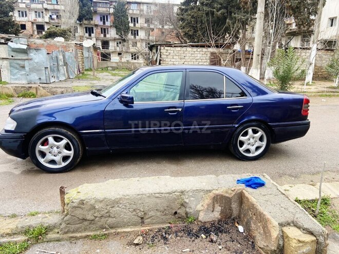 Mercedes C 220 1995, 400,302 km - 2.2 л - Bakı