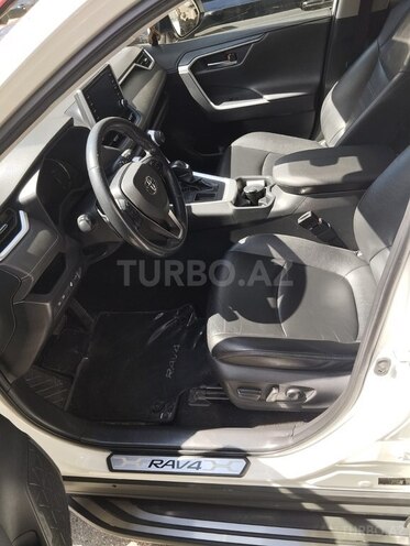Toyota RAV4 2019, 56,848 km - 2.0 l - Bakı