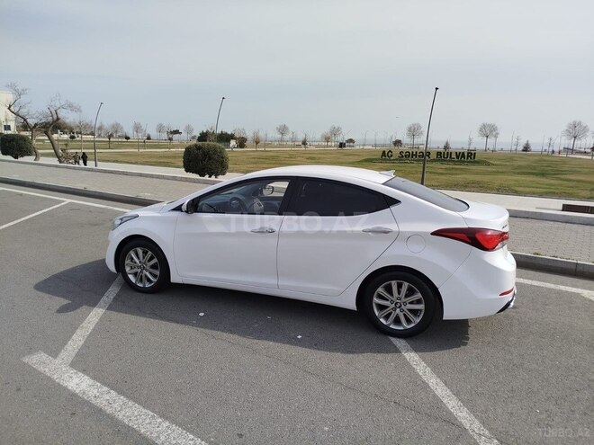 Hyundai Elantra 2015, 146,000 km - 1.6 l - Bakı