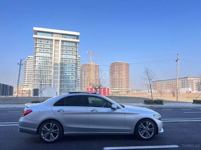 Mercedes C 300 2017, 87,000 km - 2.0 л - Bakı