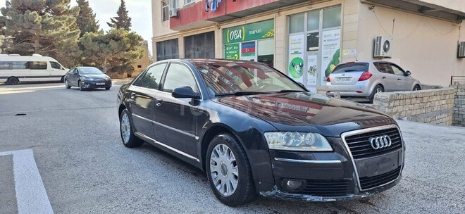 Audi A8 2004, 250,000 km - 3.7 l - Bakı