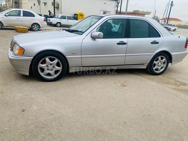 Mercedes C 200 1997, 250,000 km - 2.0 л - Bakı