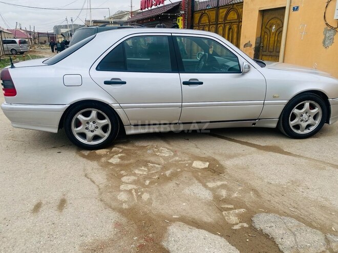 Mercedes C 200 1997, 250,000 km - 2.0 л - Bakı
