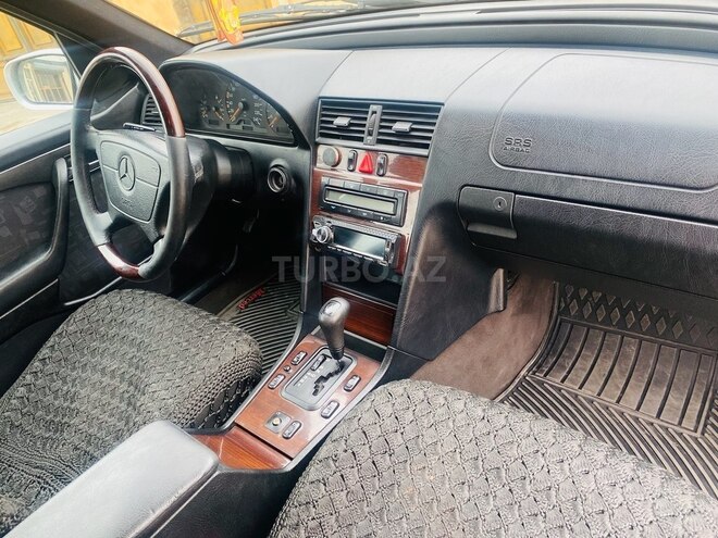 Mercedes C 200 1997, 250,000 km - 2.0 л - Bakı