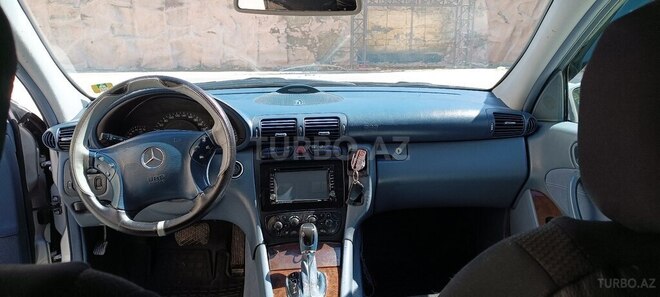 Mercedes C 240 2001, 233,303 km - 2.4 l - Bakı