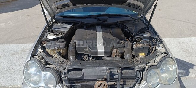 Mercedes C 240 2001, 233,303 km - 2.4 l - Bakı