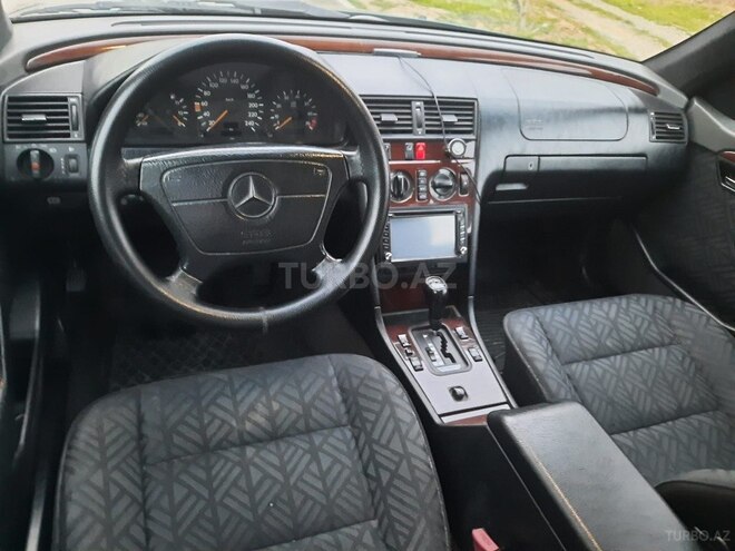 Mercedes C 220 1995, 286,050 km - 2.2 l - Bakı
