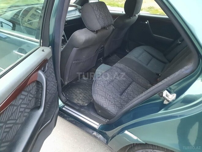 Mercedes C 220 1995, 286,050 km - 2.2 l - Bakı