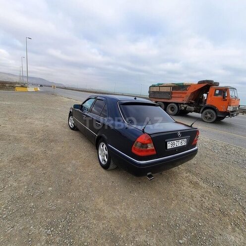 Mercedes C 180 1997, 386,265 km - 1.8 l - Naftalan