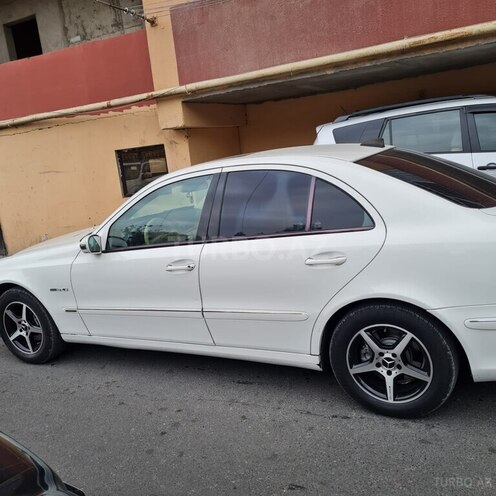 Mercedes E 240 2005, 421,000 km - 2.4 l - Bakı
