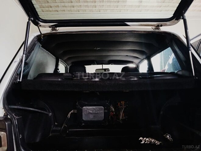 LADA (VAZ) Niva 2009, 152,300 km - 1.7 л - Yardımlı