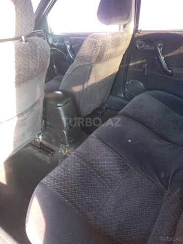 Opel Vectra 1997, 150,000 km - 1.8 l - Zaqatala