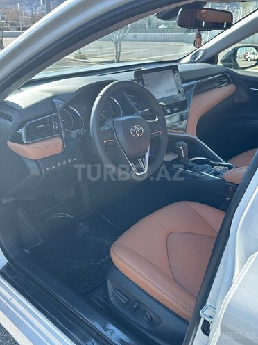 Toyota Camry 2023, 8,500 km - 2.5 l - Bakı