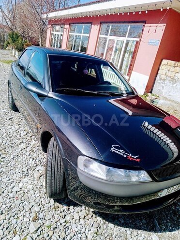 Opel Vectra 1997, 315,000 km - 1.8 l - Şəki