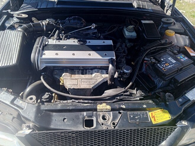 Opel Vectra 1997, 315,000 km - 1.8 l - Şəki