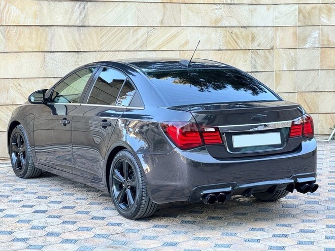 Chevrolet Cruze 2015, 188,000 km - 1.4 l - Gəncə