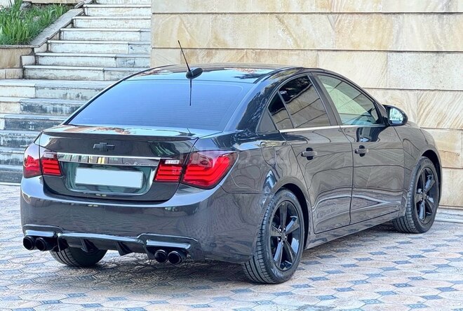 Chevrolet Cruze 2015, 188,000 km - 1.4 l - Gəncə