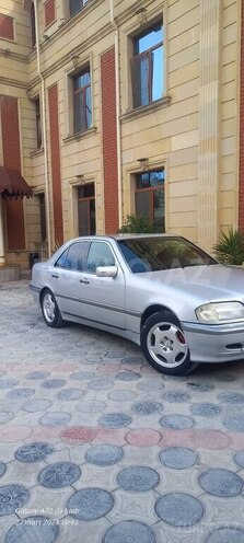Mercedes C 180 1996, 240,000 km - 1.8 л - Quba