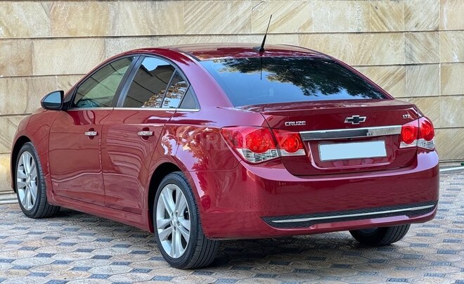 Chevrolet Cruze 2014, 172,000 km - 1.4 л - Gəncə