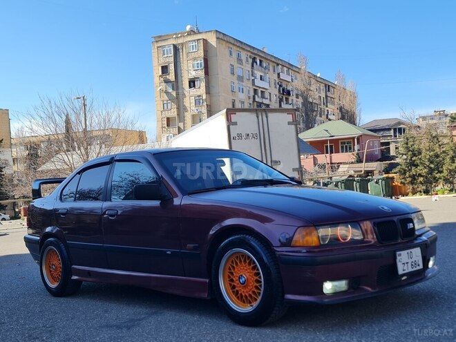 BMW 318 1994, 358,000 km - 1.8 l - Bakı