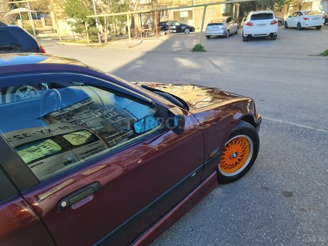 BMW 318 1994, 358,000 km - 1.8 l - Bakı