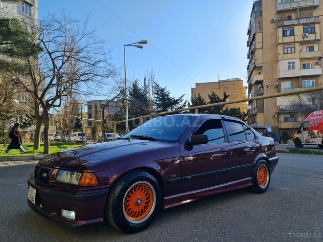 BMW 318 1994, 358,000 km - 1.8 l - Bakı