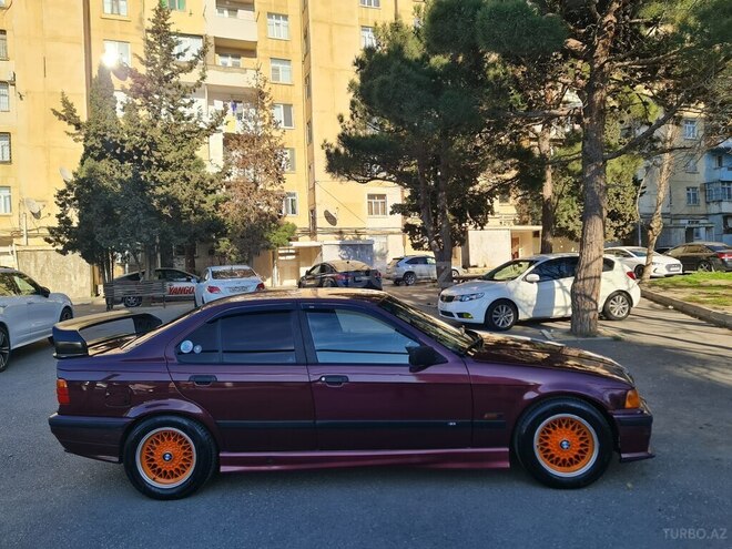 BMW 318 1994, 358,000 km - 1.8 l - Bakı