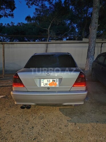 Mercedes C 240 1998, 260,000 km - 2.4 l - Bakı