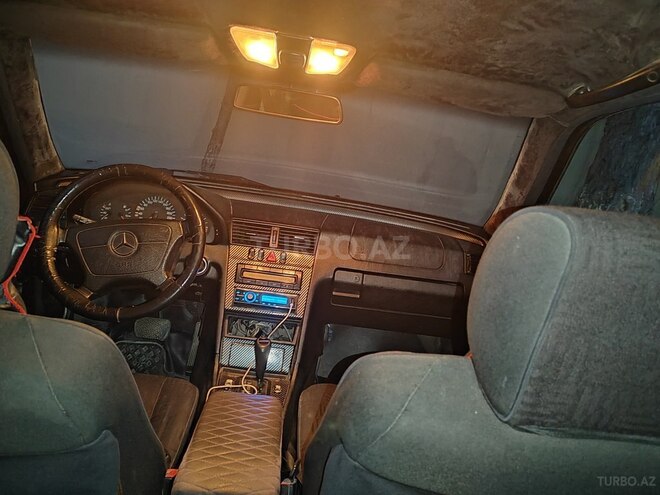 Mercedes C 240 1998, 260,000 km - 2.4 l - Bakı