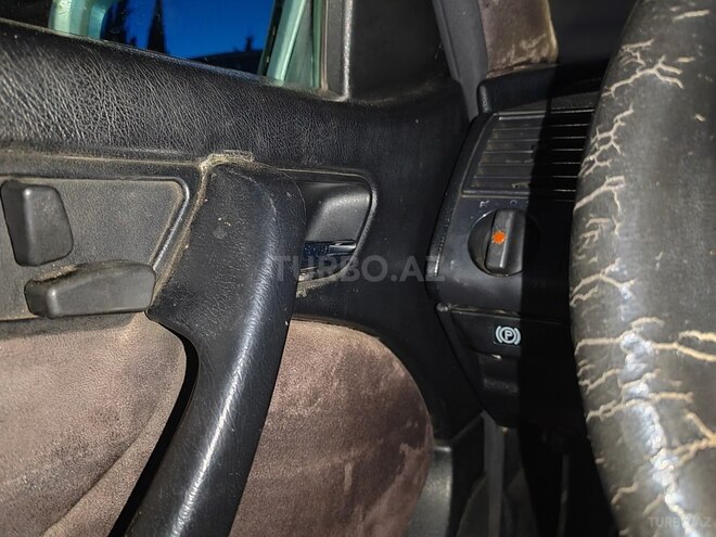 Mercedes C 240 1998, 260,000 km - 2.4 l - Bakı