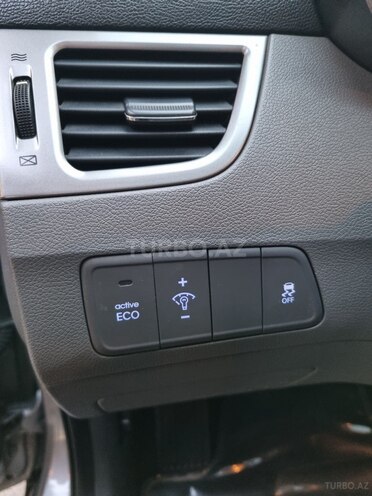 Hyundai Elantra 2012, 109,700 km - 1.8 l - Bakı