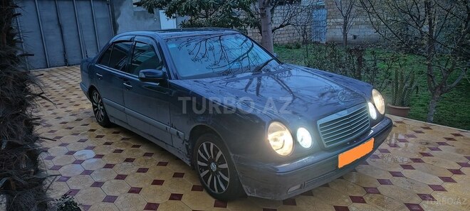 Mercedes E 230 1996, 786,000 km - 2.3 l - Bərdə