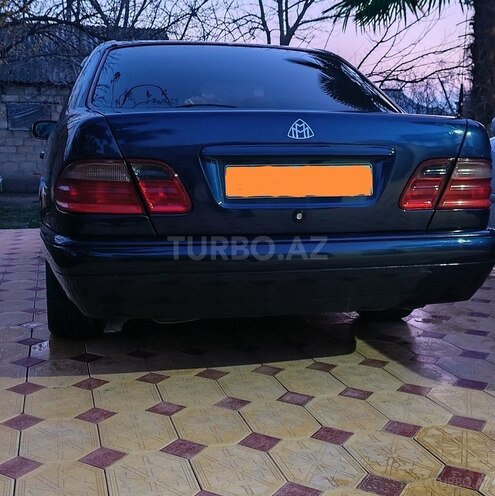 Mercedes E 230 1996, 786,000 km - 2.3 l - Bərdə