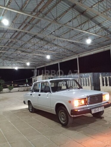 LADA (VAZ) 2107 2010, 100,000 km - 1.6 л - Salyan