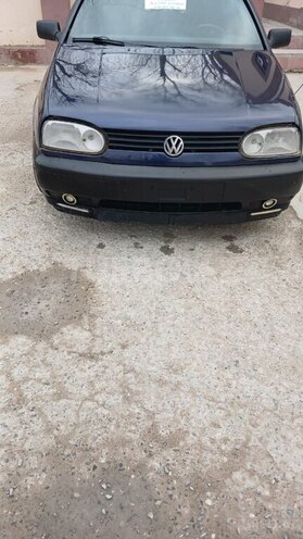 Volkswagen Golf 1997, 150,000 km - 1.8 l - Bakı