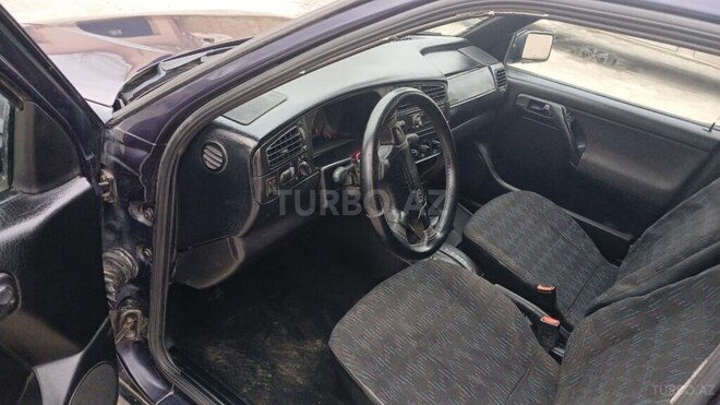 Volkswagen Golf 1997, 150,000 km - 1.8 l - Bakı