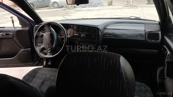 Volkswagen Golf 1997, 150,000 km - 1.8 l - Bakı